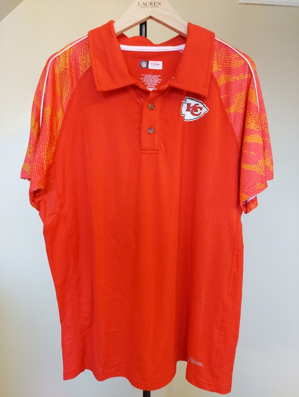 NFL Men's Kansas City Chiefs Zubaz Elevated Field Polo Viper Print Accent Sz L